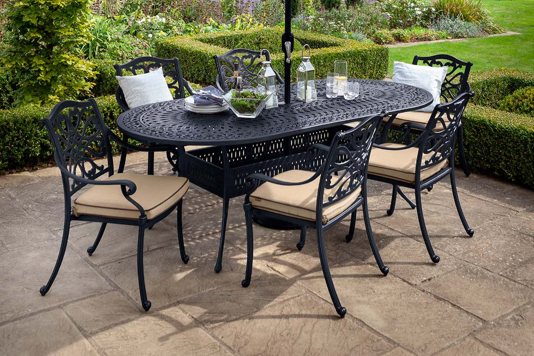 Capri 6 Seater Oval Dining Set by Hartman (free cover)